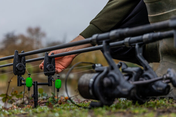 Black Label Slim Buzz Bars - 2/3 Rod Fox